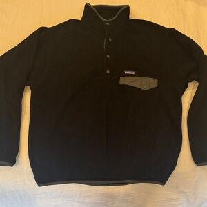 Men’s Black Patagonia Lightweight Synchilla Snap-T Fleece Pullover